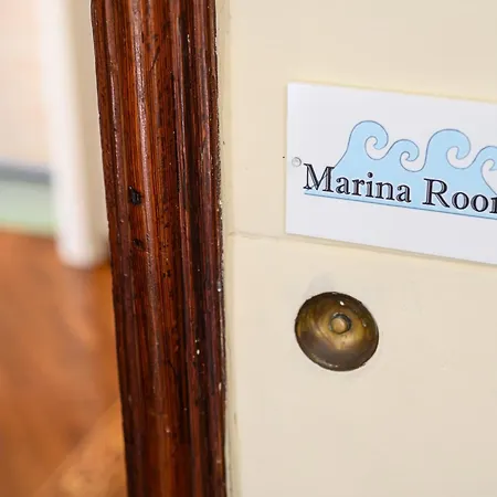 Marina Naples